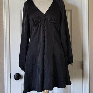 NWT Chelsea & Violet Satin Long Balloon Sleeve Mini Dress w/Buttons Black 8